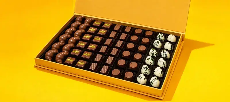 Chocolate Pralines Box (60 Pcs)